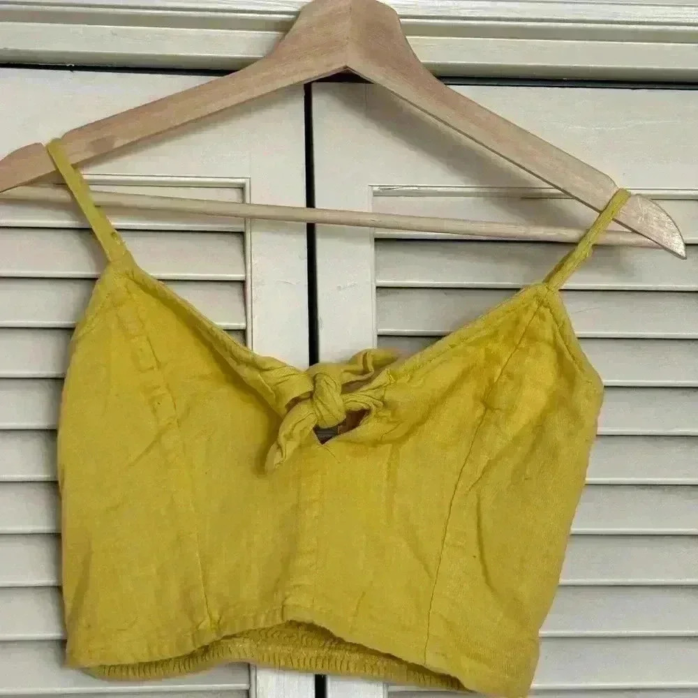 Aerie tie front crop top